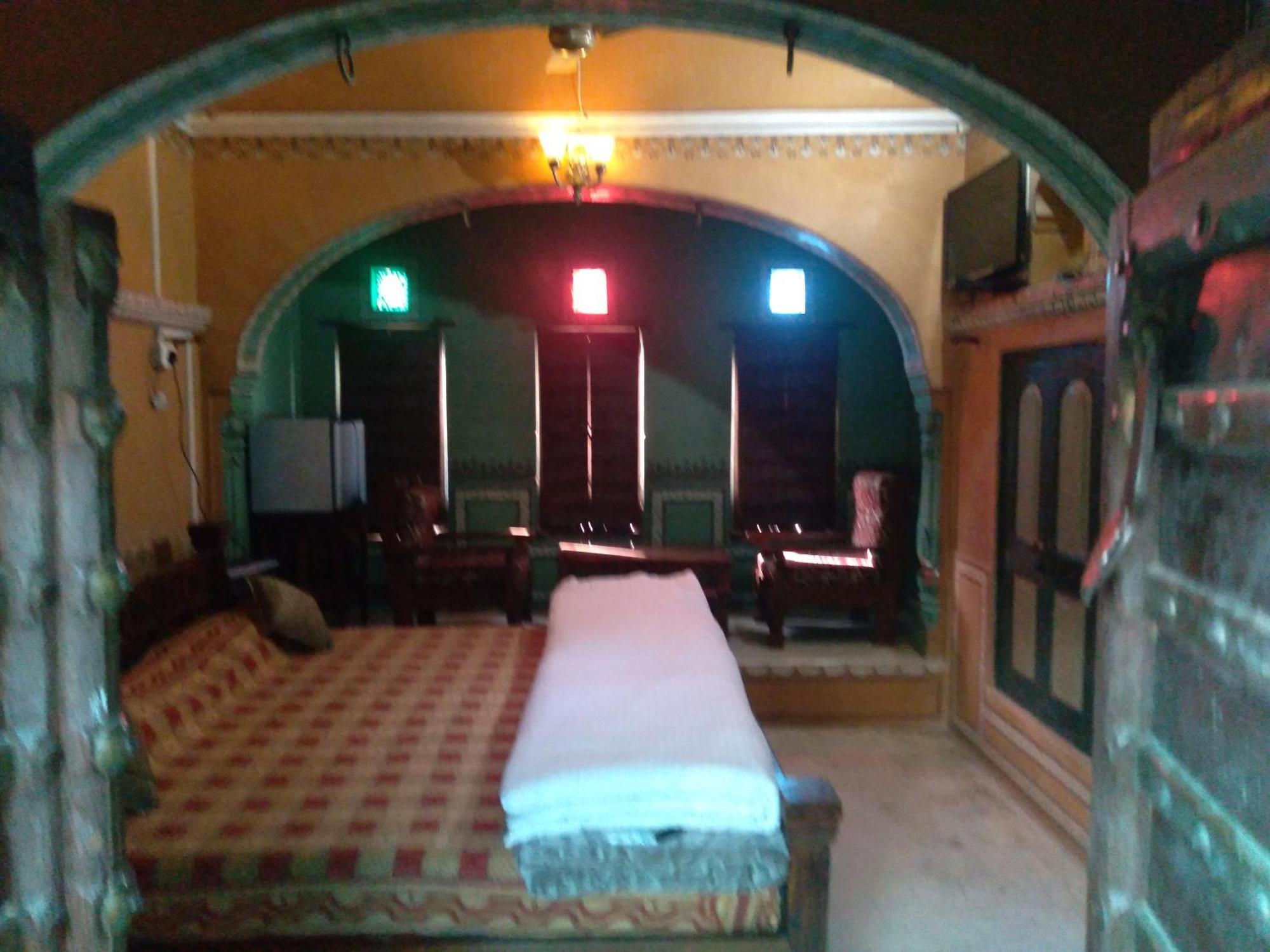 Hotel Radhika Haveli, Mandawa Mandāwa Екстериор снимка