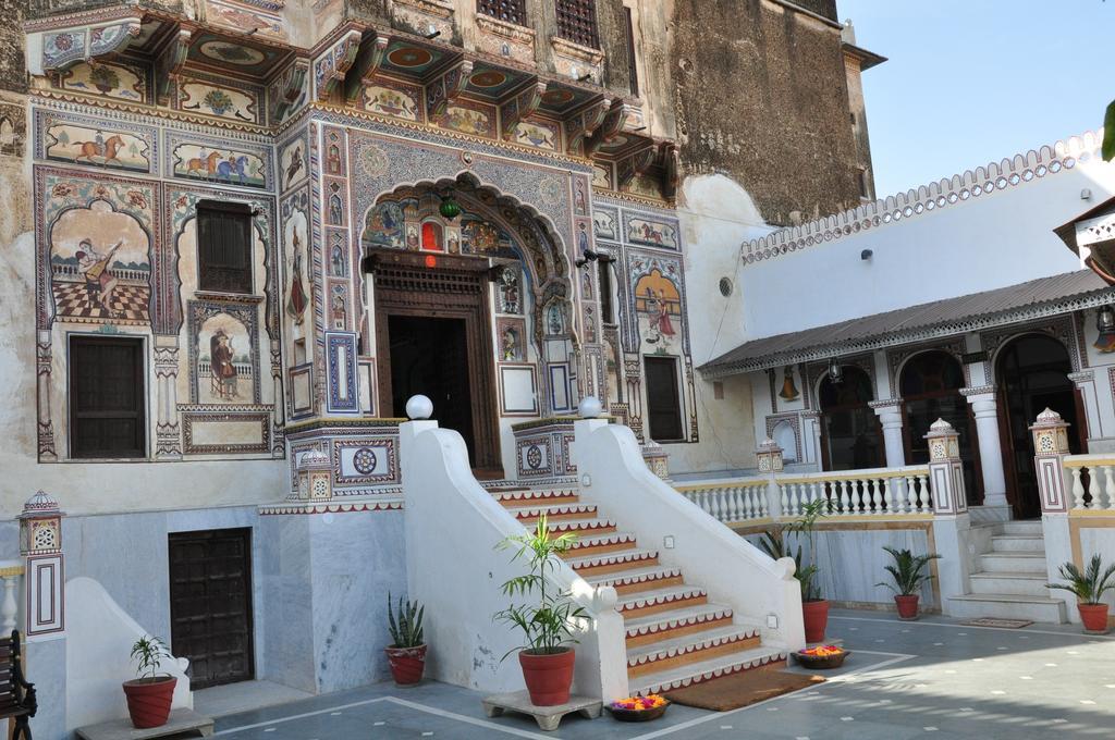 Hotel Radhika Haveli, Mandawa Mandāwa Екстериор снимка