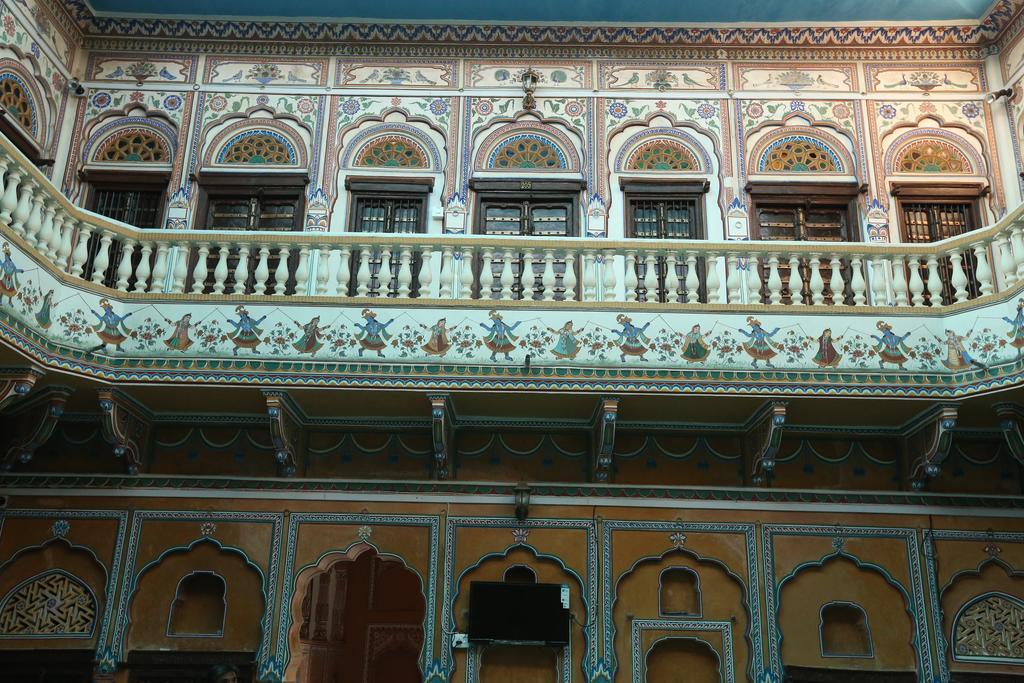 Hotel Radhika Haveli, Mandawa Mandāwa Екстериор снимка