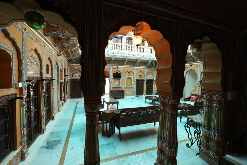 Hotel Radhika Haveli, Mandawa Mandāwa Екстериор снимка