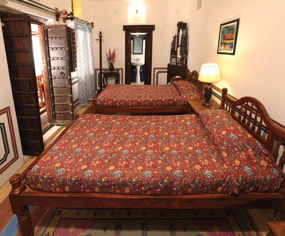 Hotel Radhika Haveli, Mandawa Mandāwa Екстериор снимка