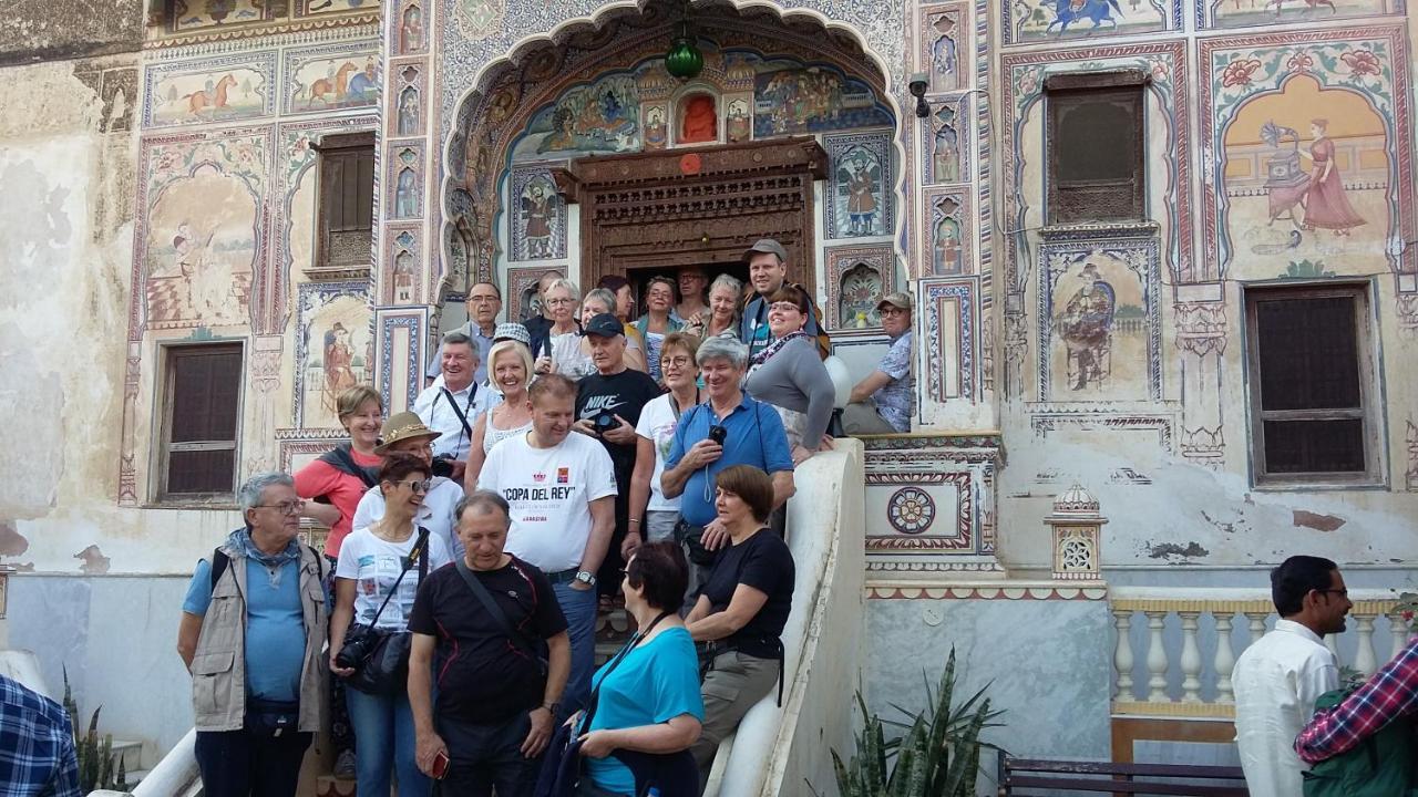 Hotel Radhika Haveli, Mandawa Mandāwa Екстериор снимка